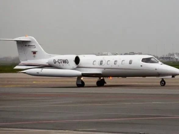 В Украину из Анголы спецрейсом вернули тяжелобольного моряка