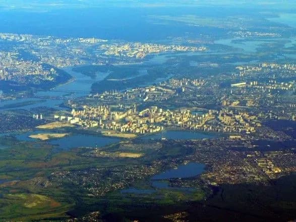 У Києві за добу коронавірус виявили у 215 осіб, загалом - вже близько 11 тис. випадків COVID-19