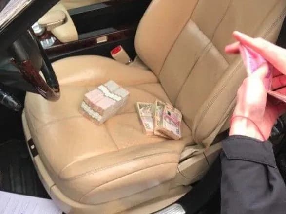 Керівника столичного держпідприємства судитимуть за хабар у понад 500 тис. гривень