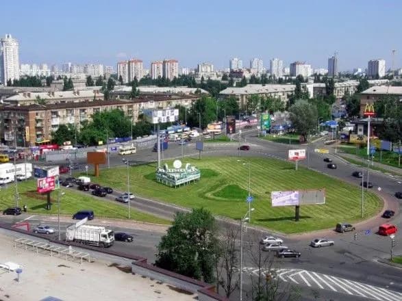 У Києві за добу коронавірус виявили у 227 осіб, найбільше випадків - на Дарниці