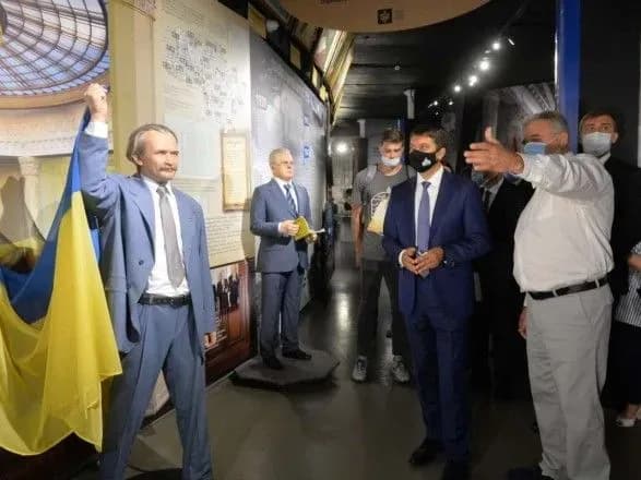 Разумков пояснив, чому важливо знати власну історію