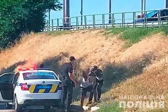 У Полтаві іноземець викрав автівку з двома малолітніми дітьми