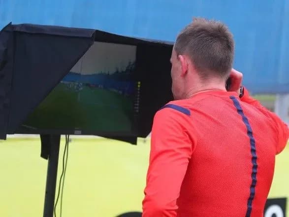 УПЛ: система VAR не працюватиме до кінця вересня