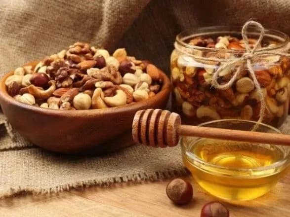 Сьогодні відзначають Горіховий спас: що не можна робити в цей день