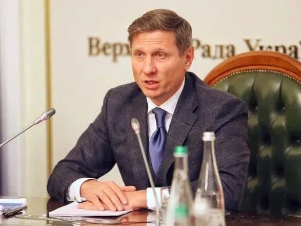 Треба не залякувати українців коронавірусом, а тестувати їх на антитіла і шукати ефективне лікування - депутат