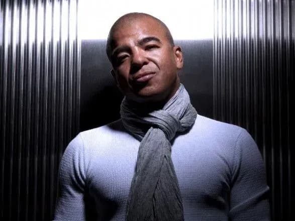 Автор хіта "I Like To Move It" помер на 50-му році життя