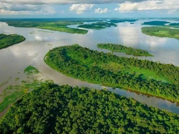 У МЗС назвали ще три країни, які відкрили в’їзд для українців