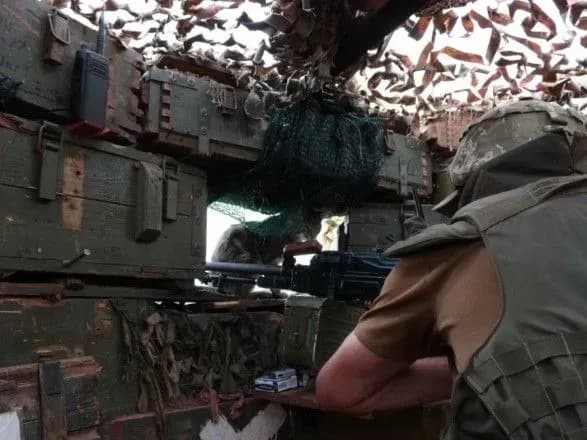 ООС: з початку доби бойовики двічі обстріляли українські позиції, є поранений