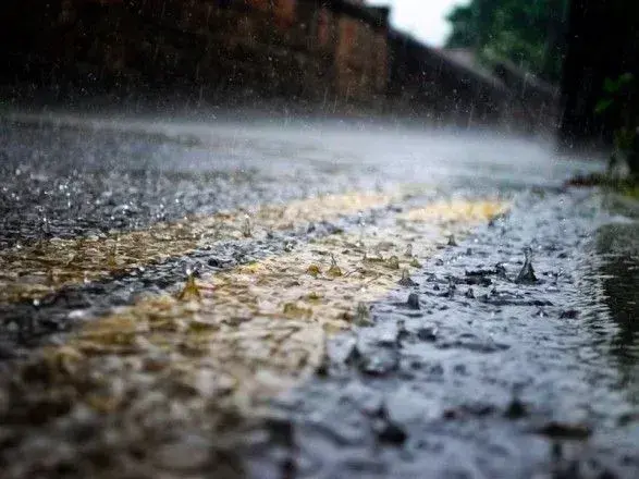 Синоптики дали прогноз погоди на початок тижня