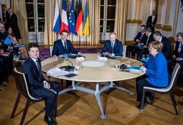 У РФ заявили, що питання проведення саміту "нормандської четвірки" у Берліні не обговорювали