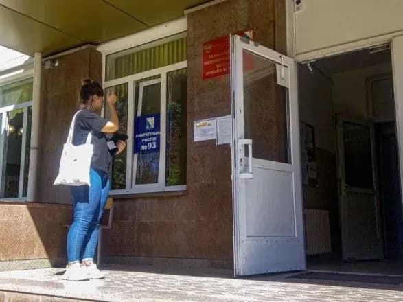 У РФ та окупованому Cевастополі відбуваються місцеві вибори
