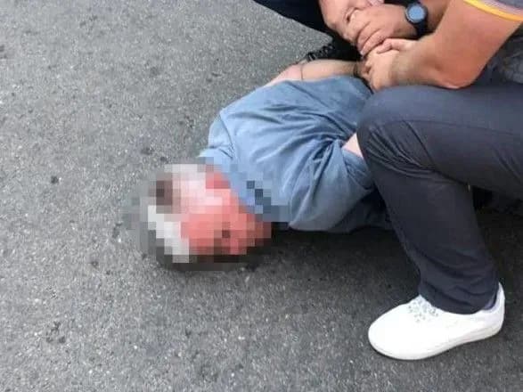 Гендиректора столичного комунального підприємства затримано під час передачі хабара у 50 тис. грн