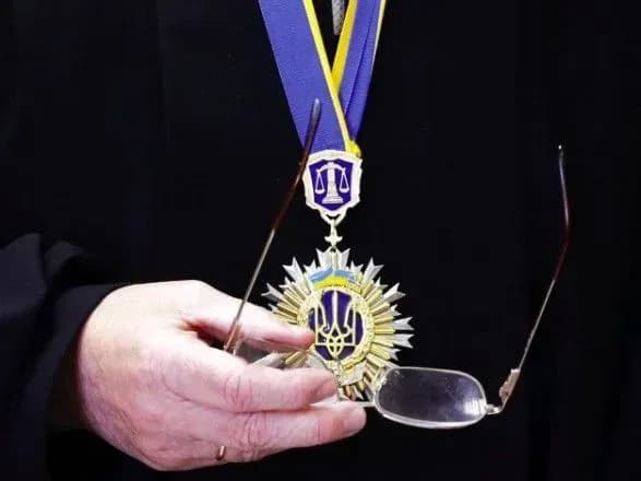 ВРП звільнила чотирьох суддів, у тому числі - суддю Верховного Суду