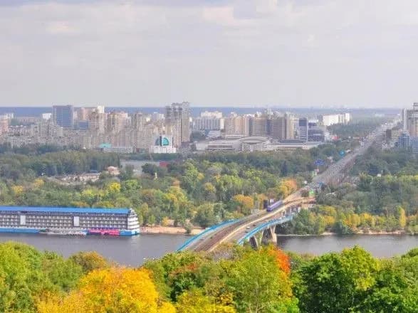 У Києві за добу зафіксували 285 випадків COVID-19, найбільше - у Дніпровському районі