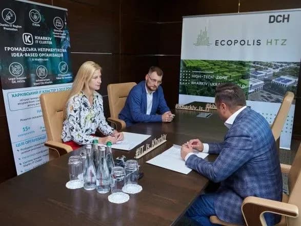 Новини української Кремнієвої Долини в Харкові: у Ярославського підписали меморандум з IT-кластером