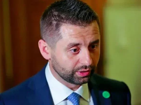 Арахамія: потрібна держпрограма для надання безкоштовних ІФА-тестів на COVID-19 перед операціями