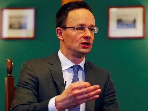 Глава МЗС Угорщини завтра відвідає Закарпаття