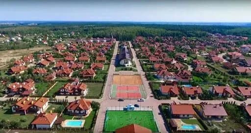 Приватний “власник” газової труби відмовив мешканцям елітного котеджного містечка у підключенні