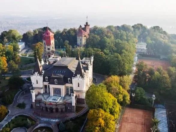 За добу у столиці виявили понад 300 випадків коронавірусної хвороби