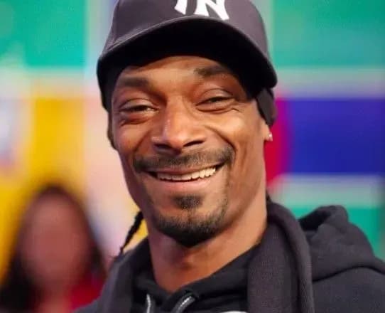 Американський репер Snoop Dog зайнявся виробництвом алкоголю