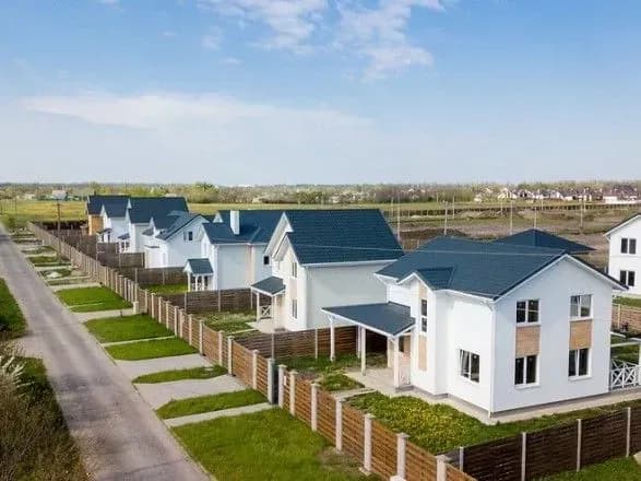 Експерт: як не потрапити у "тарифне рабство" при купівлі житла