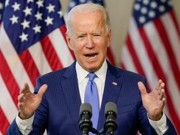 Байден оприлюднив свої податкові декларації напередодні перших дебатів з Трампом