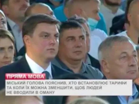 Мер Чернігова до діагностування COVID-19 вів агітацію із порушенням протиепідемічних вимог