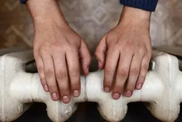 Нафтогаз застеріг від зриву початку опалювального сезону у пів сотні міст і сіл