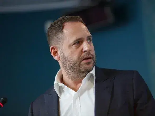 Рішення про запрошення Фокіна до ТКГ було колективним — Єрмак