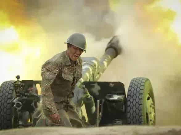 Ситуація у Карабасі: Азербайджан повідомив про вірменський обстріл міста Барди, є загиблі