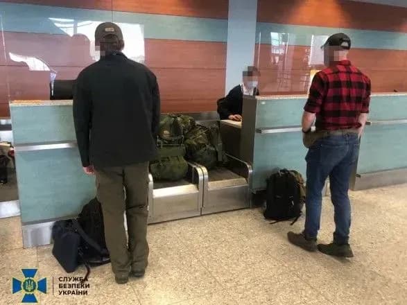 Двоє іноземців намагались створити в Україні "філію" міжнародного угруповання неонацистів