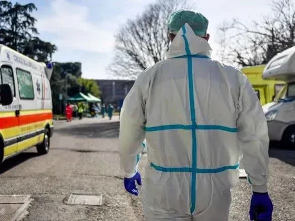 На закупівлю товарів та послуг проти COVID-19 в Україні витратили вже понад 6,7 млрд грн - Мінфін