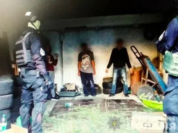 На Херсонщині у банди наркоторговців вилучили 45 кг марихуани на понад мільйон гривень