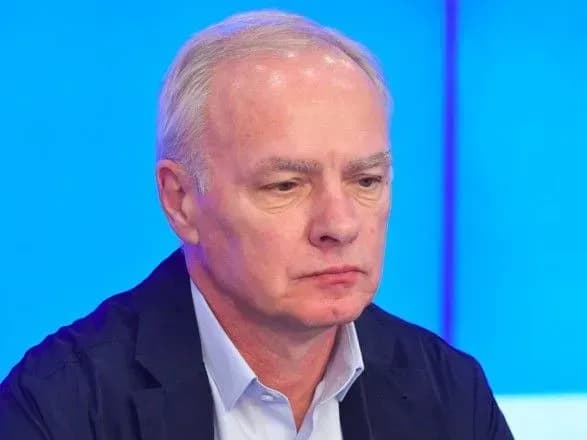 Завдяки "зв'язкам з олігархами" Кличко може стати лідером першого туру виборів - політолог