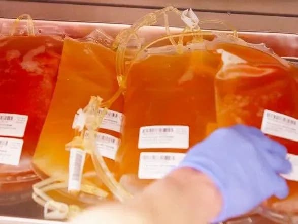 Кабмін підтримав експериментальний проект із лікування COVID-19 плазмою крові