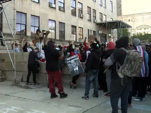 Протести у США: у Вісконсині загострились сутички через загибель афроамериканця