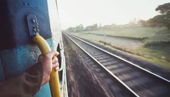 В Одесі вдарило струмом юнака, який намагався зробити селфі на товарному вагоні