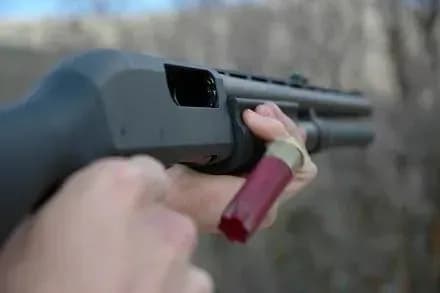 Від початку року у поліції видали понад 58 тис. дозволів на зброю