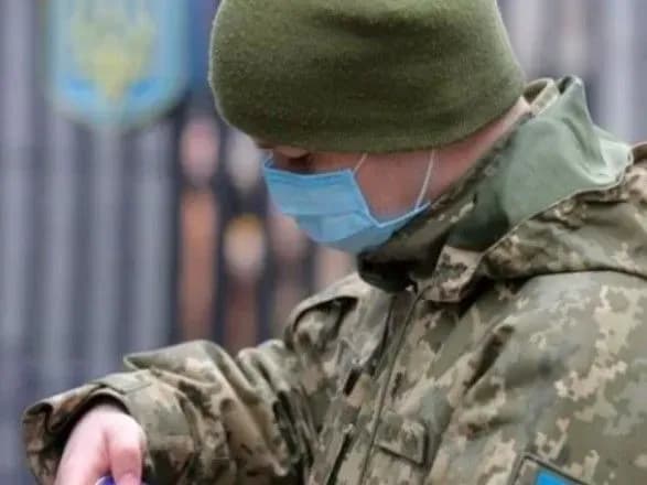 У ЗСУ за добу виявили понад 130 нових випадків COVID-19