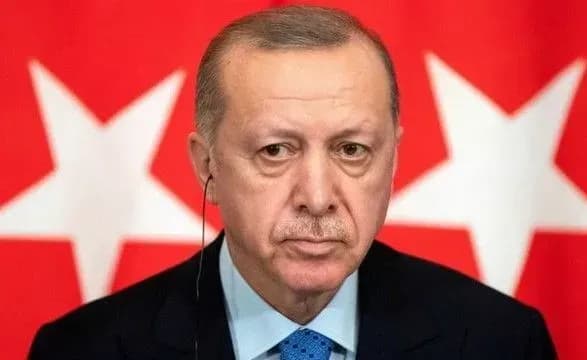 Charlie Hebdo опублікував карикатуру на президента Туреччини