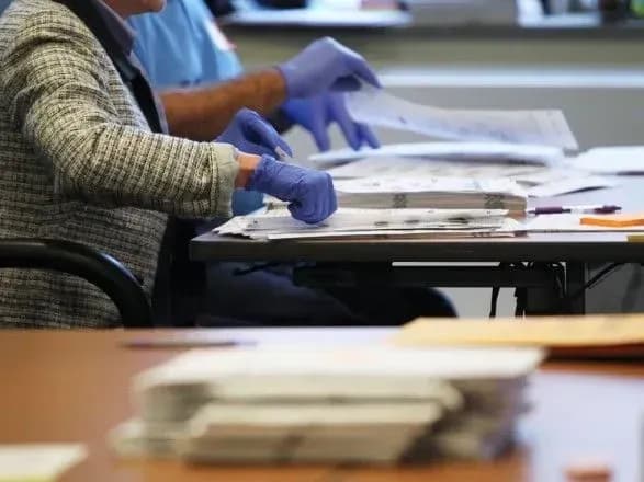 Вибори-2020: підрахунок голосів завершили вже 9 областей і Київ