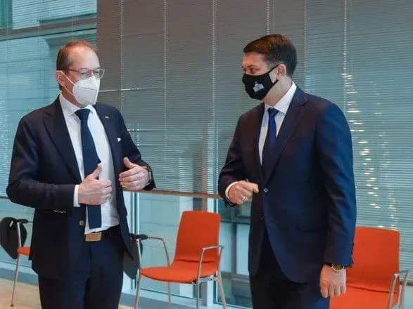 Разумков в Німеччині обговорив посилення співпраці з Баварією