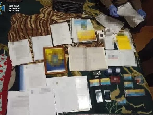 СБУ викрила зловмисників, що хотіли створити фейкову "міськраду" у Запоріжжі