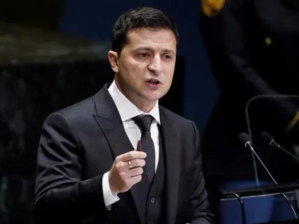 Зеленський про суддів КСУ: вони мають зробити висновки і піти у відставку