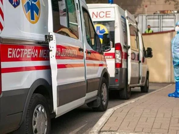 В Минздраве изменили перечень критериев для госпитализации лиц с подозрением и больных COVID-19