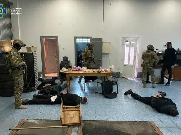 На Закарпатті викрили на хабарях посадовця криміналістичного центру МВС