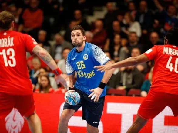 Збірні України та Росії зіграли внічию у відборі на чемпіонат Європи з гандболу