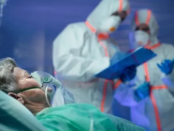 Пандемія: уряд виділив майже 900 млн грн на кисень у COVID-лікарнях