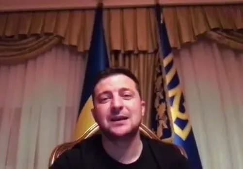 Зеленський розповів, як йому працюється на самоізоляції