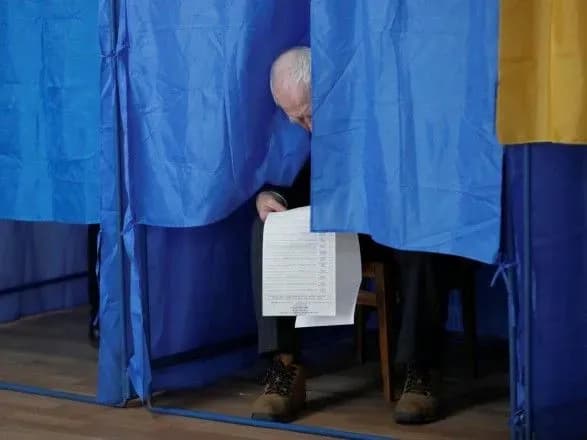 Гальмування з результатами виборів на Буковині: оновлена ТВК перейшла в "турборежим"